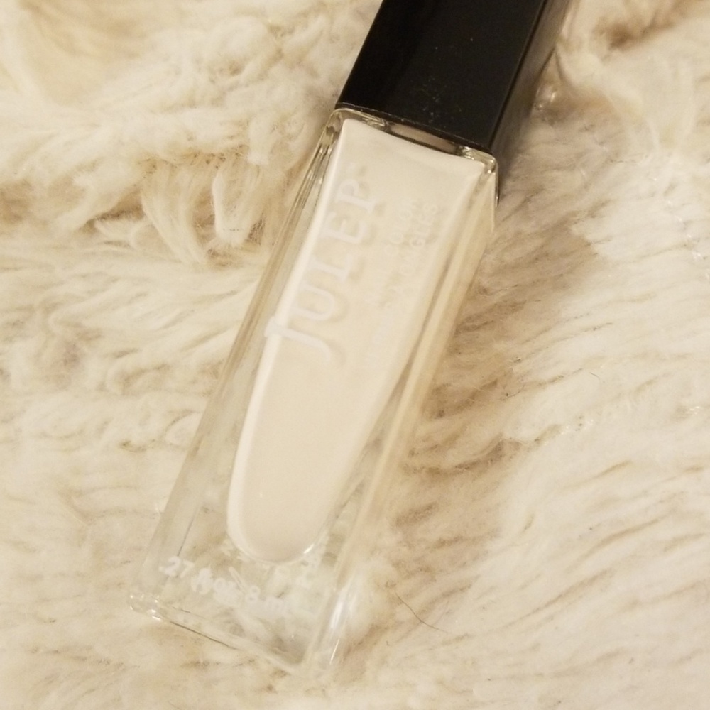 Julep "vanna" nailpolish